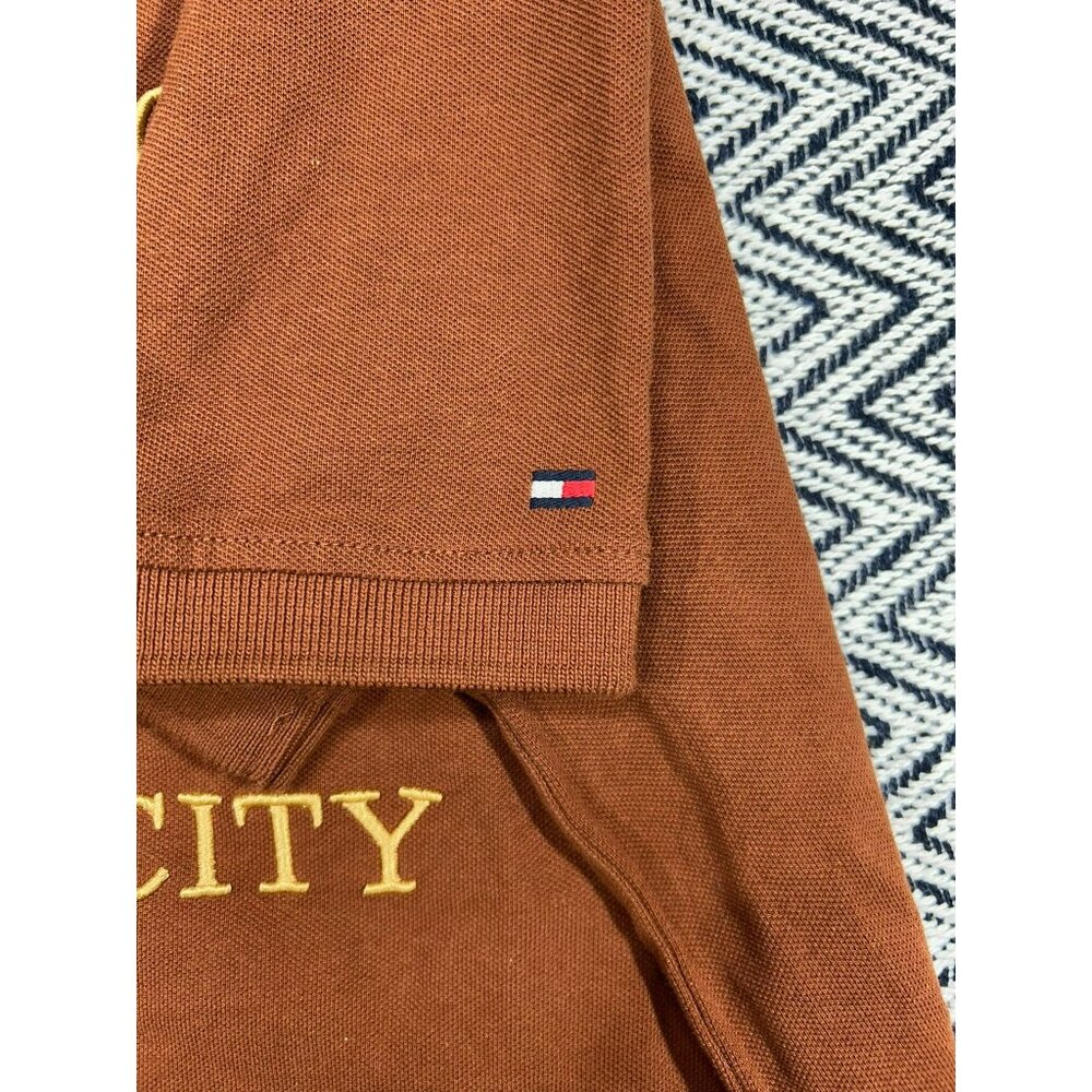 Tommy Hilfiger Men's Regular Fit Polo Shirt Brown Embroidered Logo NYC Size XL - Picture 5 of 6